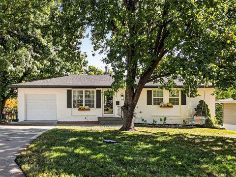 5315 N Palmer Avenue Kansas City MO 64119