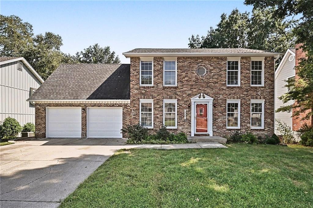 Photo of 1629 Dunwich Drive, Liberty, MO 64068 (MLS # 2639873)