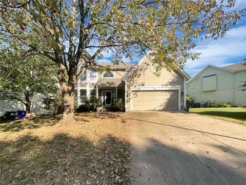 Photo of 12534 S Alcan Circle, Olathe, KS 66062 (MLS # 2579507)