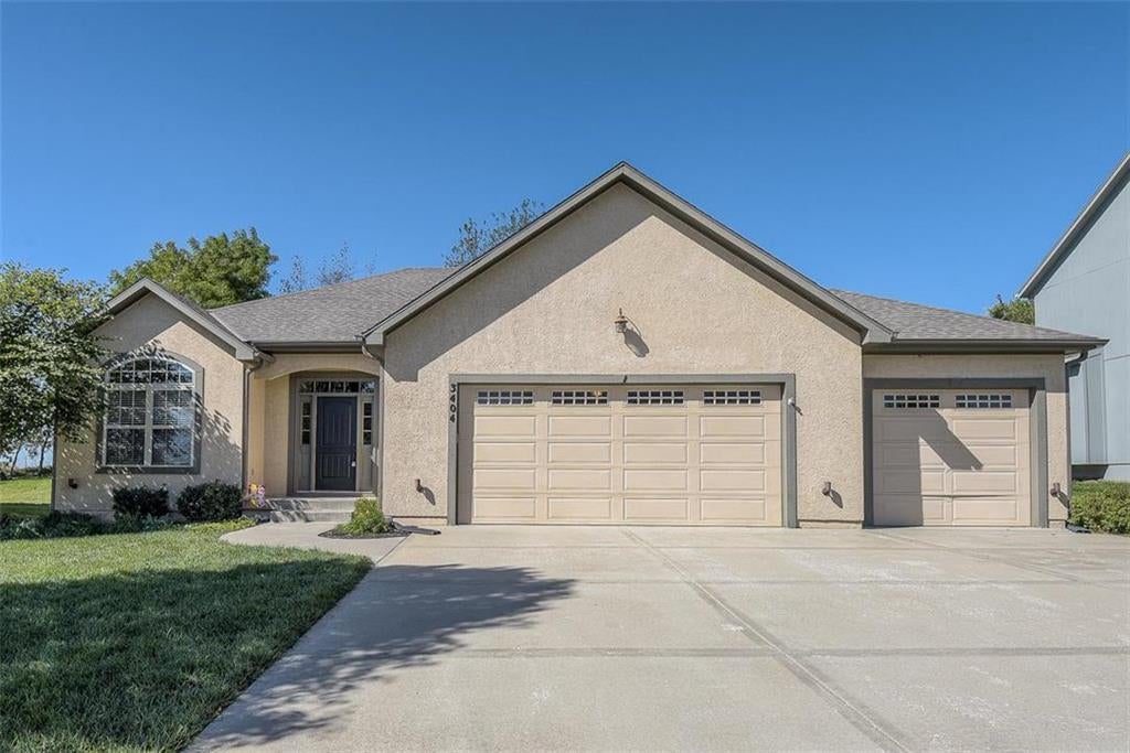 3404 N 128 Terrace