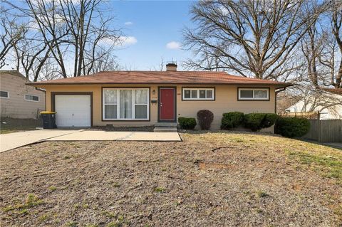 11104 Bristol Terrace, Kansas City, MO 64134 - #: 2610112