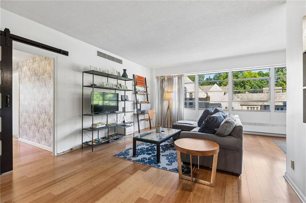 333 W Meyer Boulevard 306