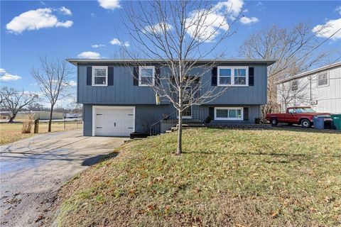 808 S Pearl Street, Paola, KS 66071 - MLS#: 2595633