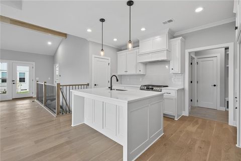 8218 Aurora Street Lenexa KS 66220