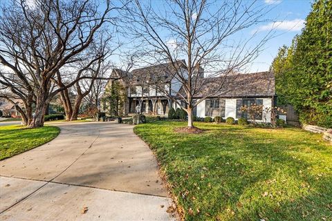 2504 W 70th Terrace Mission Hills KS 66208