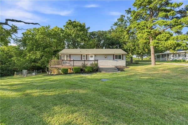 5600 TOPPING AVE, KANSAS CITY, MO 64129 - Image e25ce5aa0fcf3b155e011dc0353f165f/2776264246
