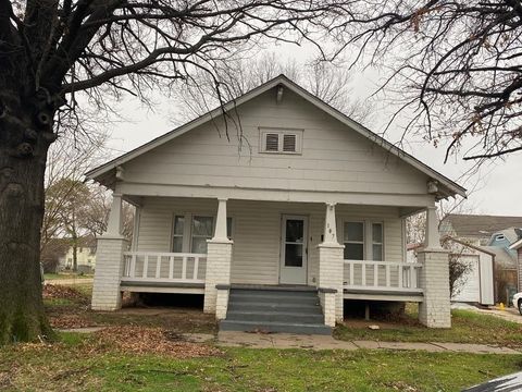 107 Maple Street, Coffeyville, KS 67337 - MLS#: 2550355