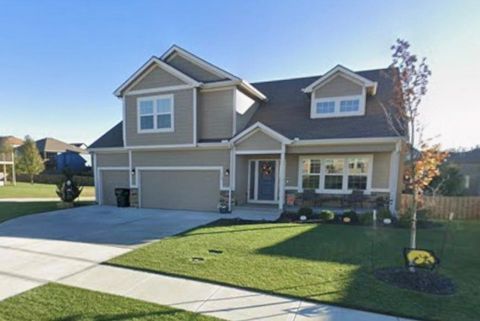 2121 Sycamore Street Leavenworth KS 66048