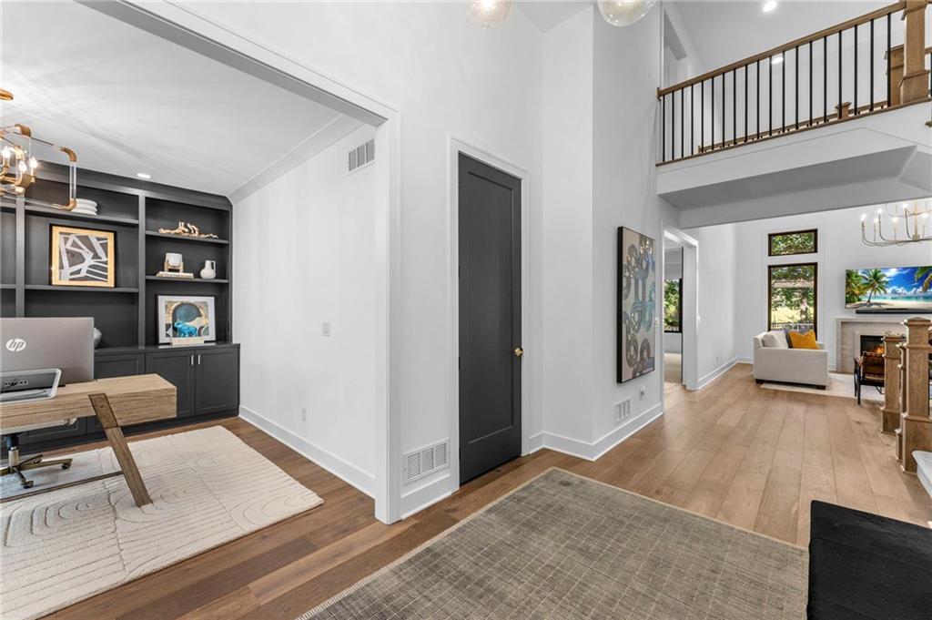 7942 Reinhardt Lane
