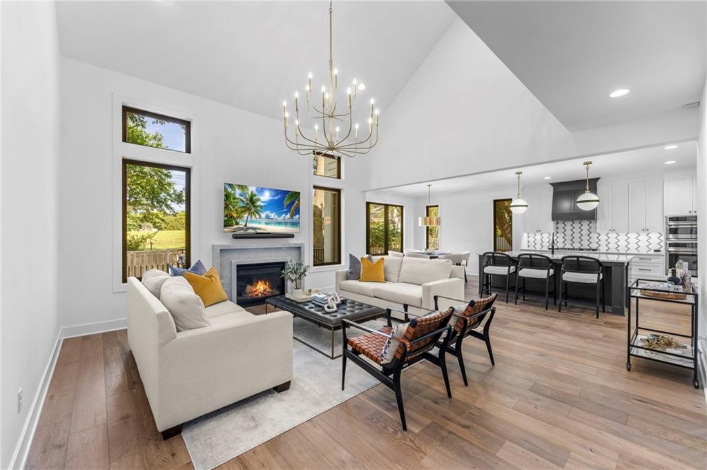 7942 Reinhardt Lane