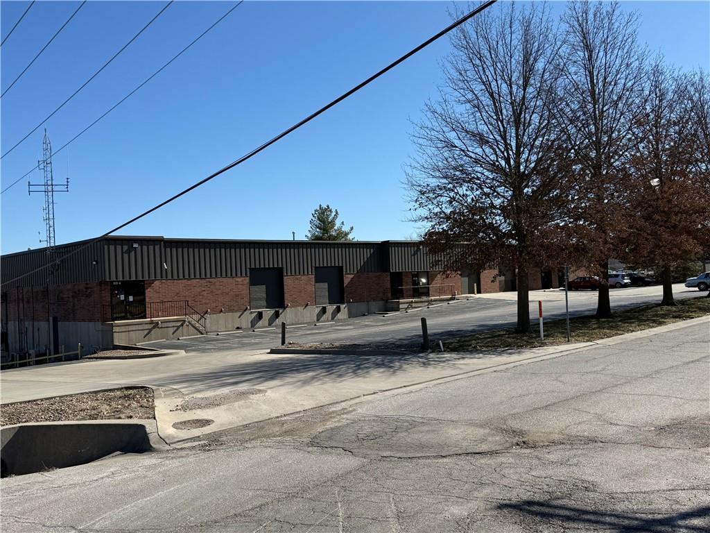 3121 S Dodgion Street