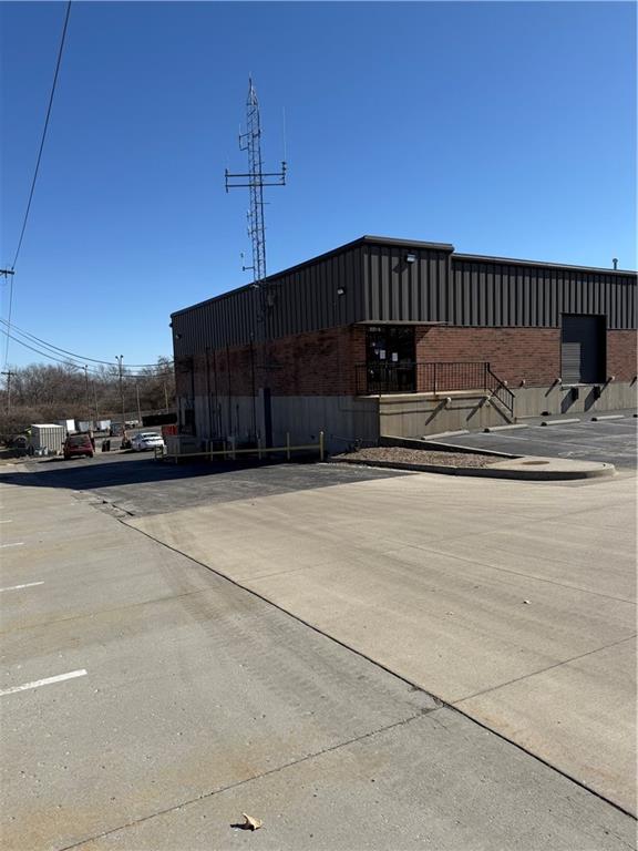 3121 S Dodgion Street