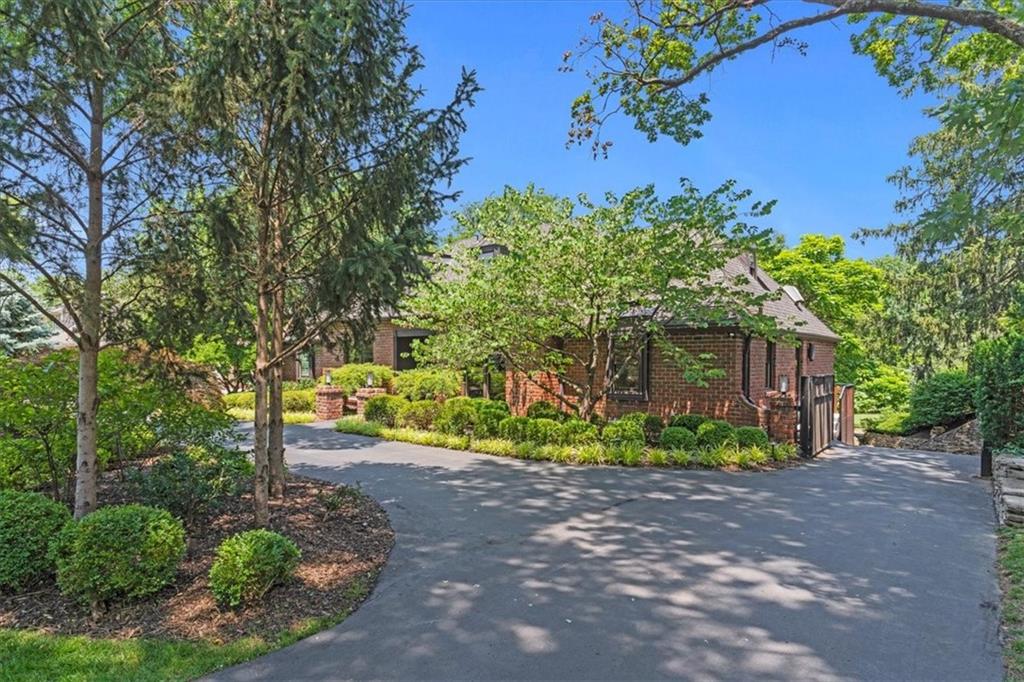1280 W 59th Street