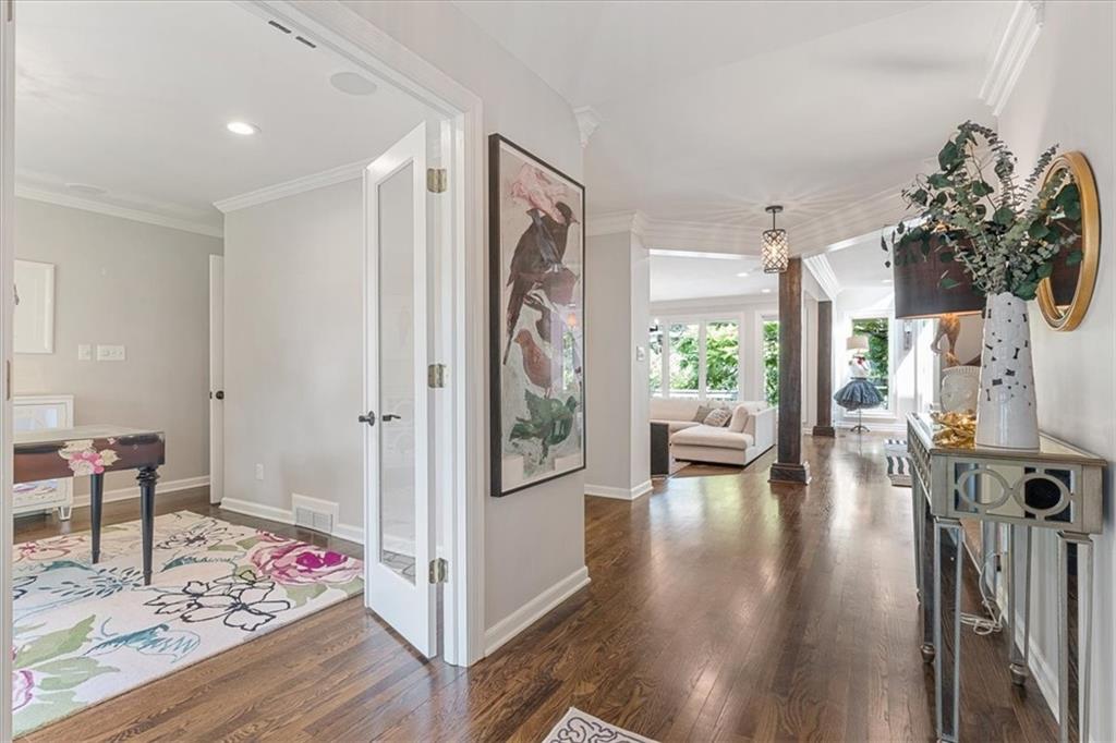 1280 W 59th Street
