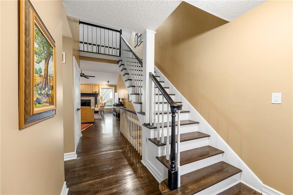 12013 England Street