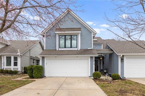 12013 England Street Overland Park KS 66213