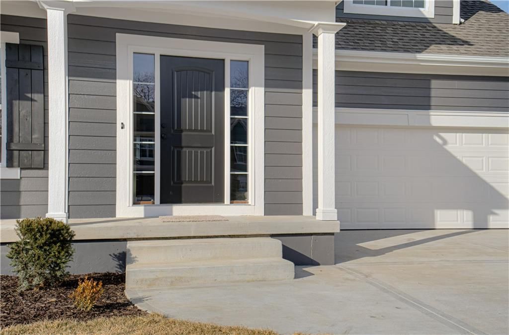 Photo of 1202 Noah Lane, Kearney, MO 64060 (MLS # 2608131)