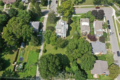 Tiny photo for 471 E Kansas Street, Liberty, MO 64068 (MLS # 2566877)