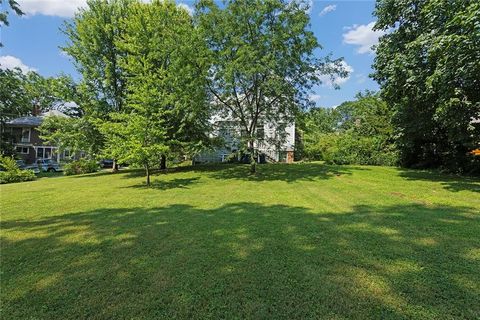 Tiny photo for 471 E Kansas Street, Liberty, MO 64068 (MLS # 2566877)
