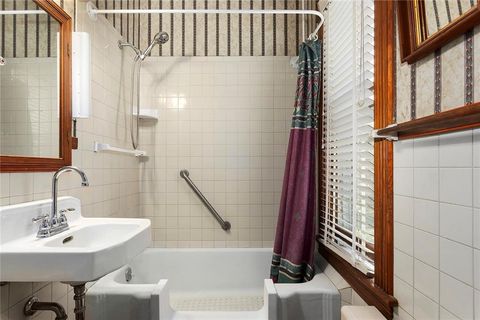 Tiny photo for 471 E Kansas Street, Liberty, MO 64068 (MLS # 2566877)