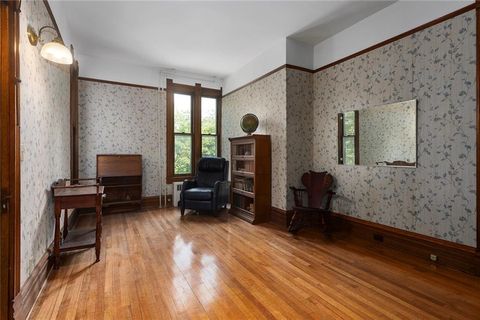 Tiny photo for 471 E Kansas Street, Liberty, MO 64068 (MLS # 2566877)