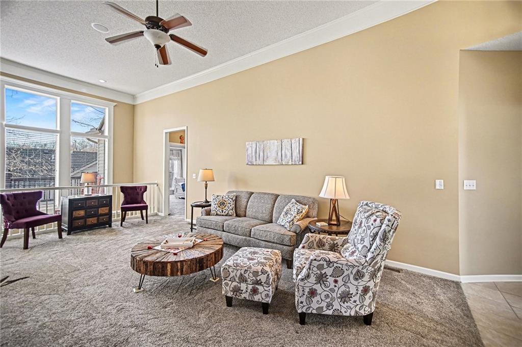 8623 N Liston Avenue