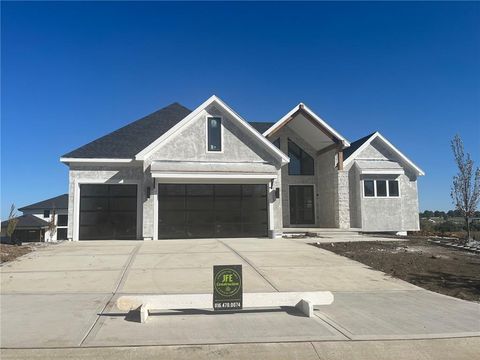 17021 Parkhill Street Overland Park KS 66221