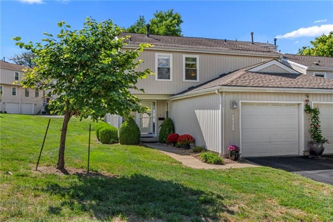 Photo of 8601 W 108th Place, Overland Park, KS 66210 (MLS # 2643237)