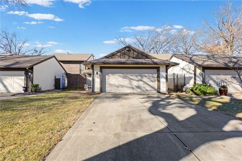 12758 Overbrook Road Leawood KS 66209