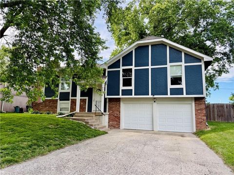 1608 E 151 Terrace Olathe KS 66062
