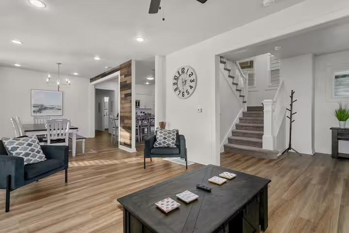 MLS: 2550060