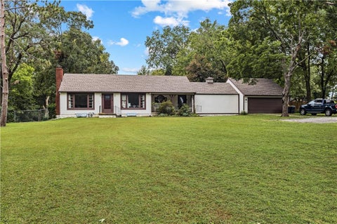Photo of 9800 Eastern Avenue, Kansas City, MO 64134 (MLS # 2643514)