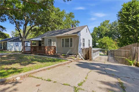 9604 E 67th Terrace, Raytown, MO 64133 - #: 2635006