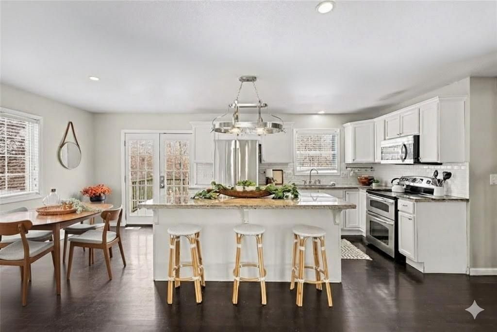 Photo of 2900 E RED BRIDGE Road, Kansas City, MO 64137 (MLS # 2607833)