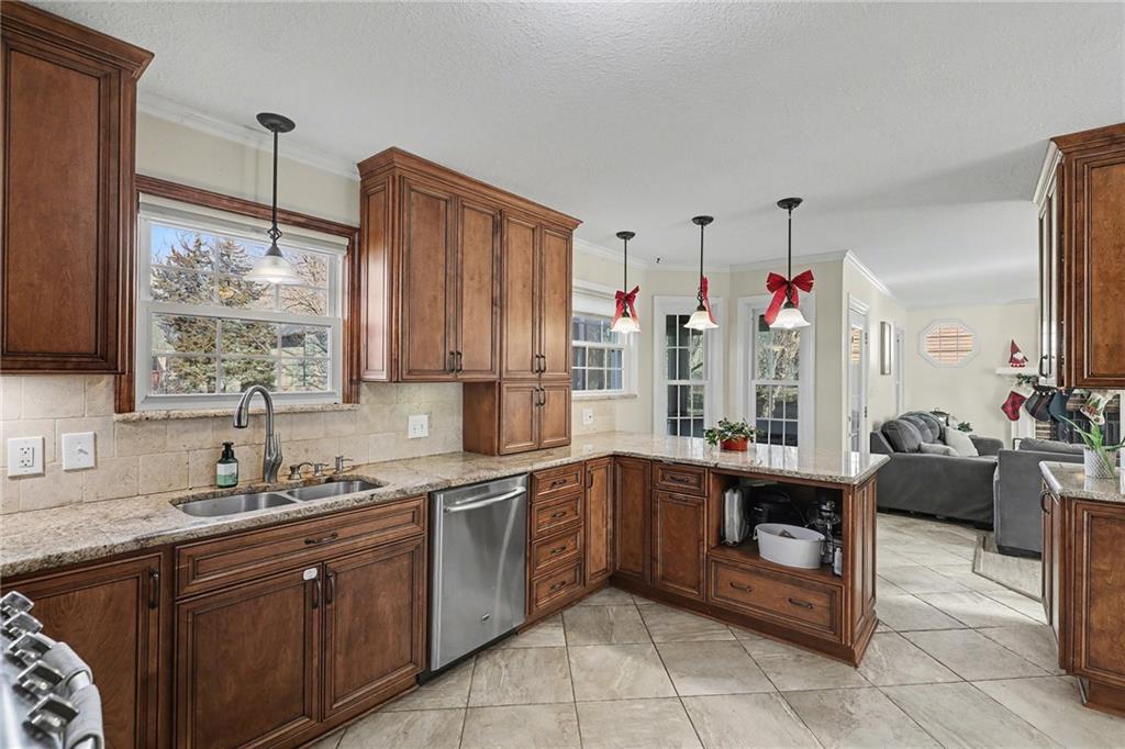 722 Deerfield Street