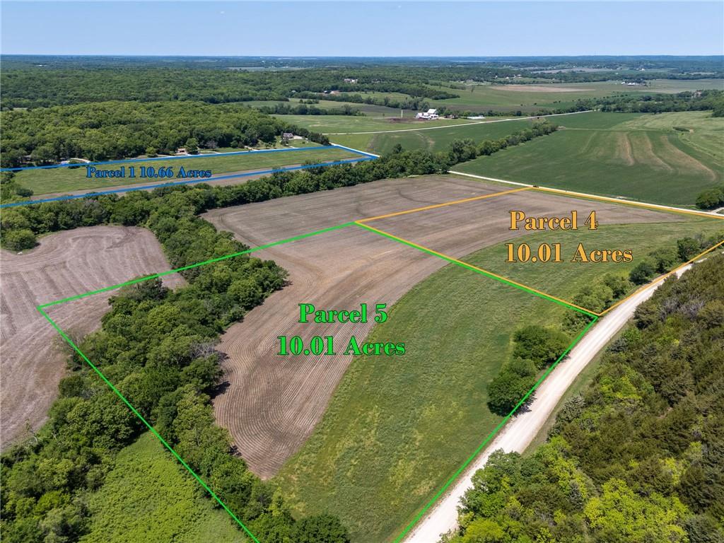 10.01 Acres M/L E 1100 Road