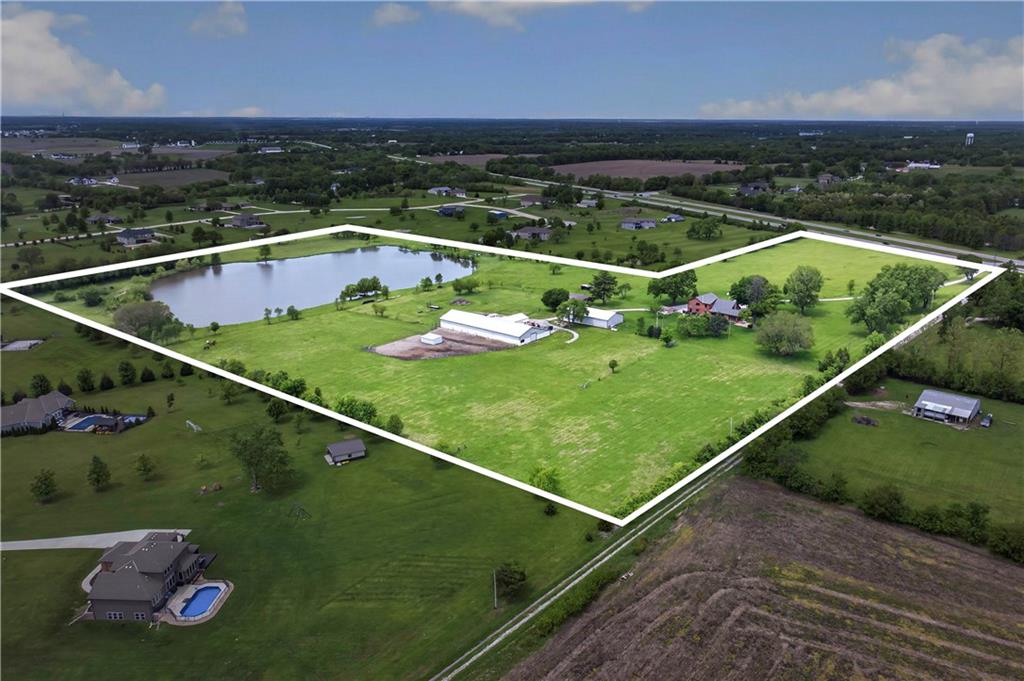 Lee'S Summit, Missouri, 64086, United States, 6 Bedrooms Bedrooms, ,5 BathroomsBathrooms,Residential,Active,2045037