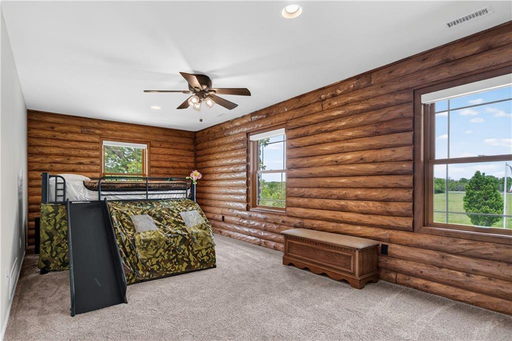 Lee'S Summit, Missouri, 64086, United States, 6 Bedrooms Bedrooms, ,5 BathroomsBathrooms,Residential,Active,2045037