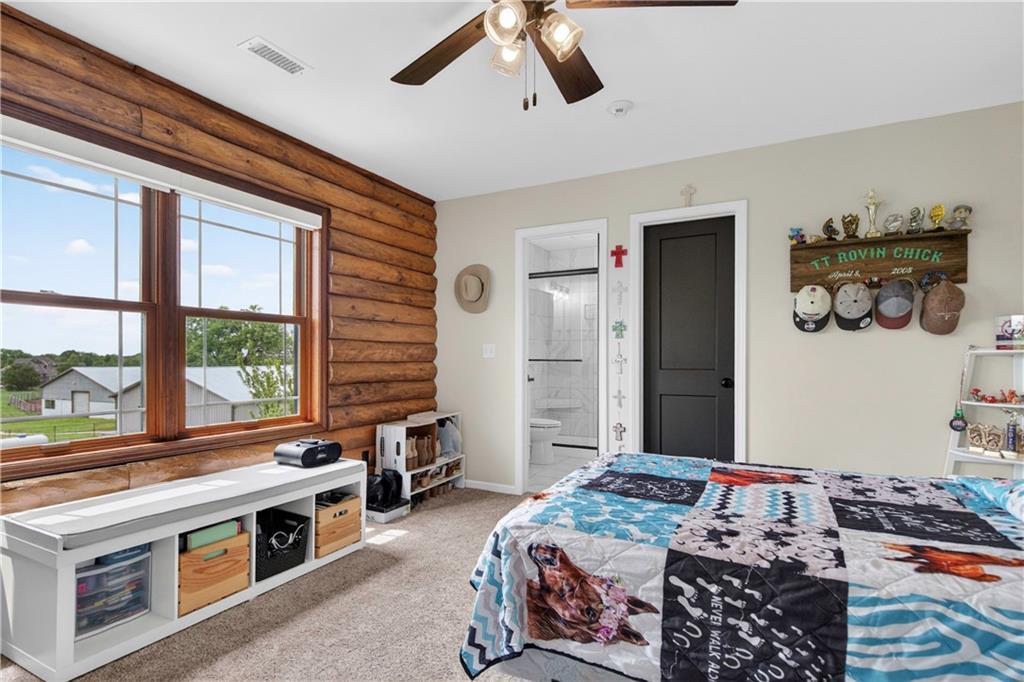 Lee'S Summit, Missouri, 64086, United States, 6 Bedrooms Bedrooms, ,5 BathroomsBathrooms,Residential,Active,2045037