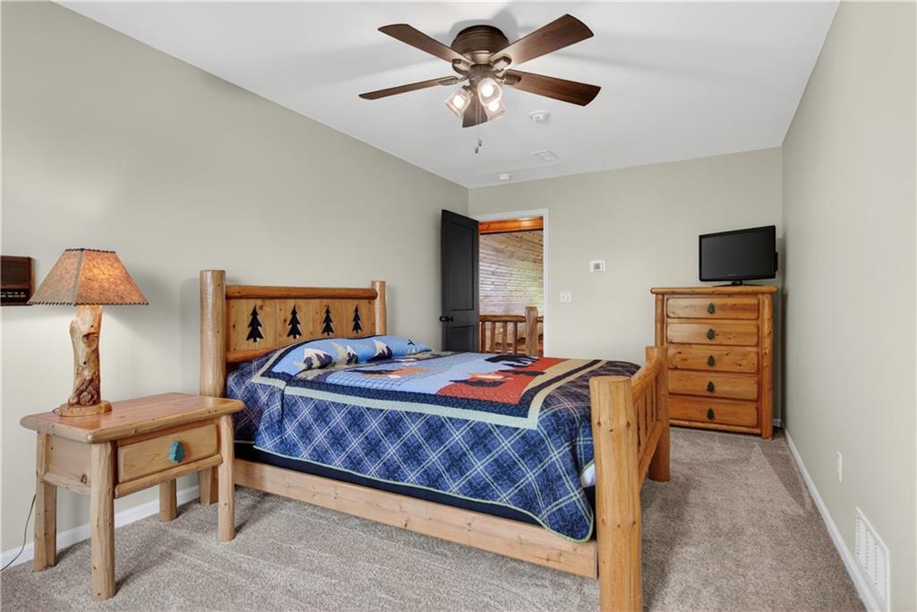 Lee'S Summit, Missouri, 64086, United States, 6 Bedrooms Bedrooms, ,5 BathroomsBathrooms,Residential,Active,2045037