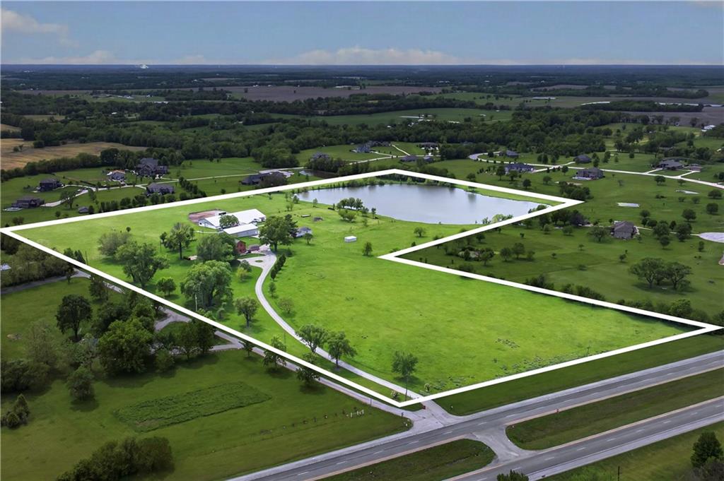Lee'S Summit, Missouri, 64086, United States, 6 Bedrooms Bedrooms, ,5 BathroomsBathrooms,Residential,Active,2045037
