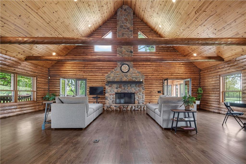 Lee'S Summit, Missouri, 64086, United States, 6 Bedrooms Bedrooms, ,5 BathroomsBathrooms,Residential,Active,2045037