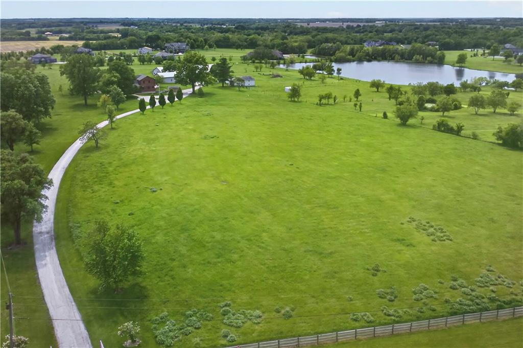Lee'S Summit, Missouri, 64086, United States, 6 Bedrooms Bedrooms, ,5 BathroomsBathrooms,Residential,Active,2045037