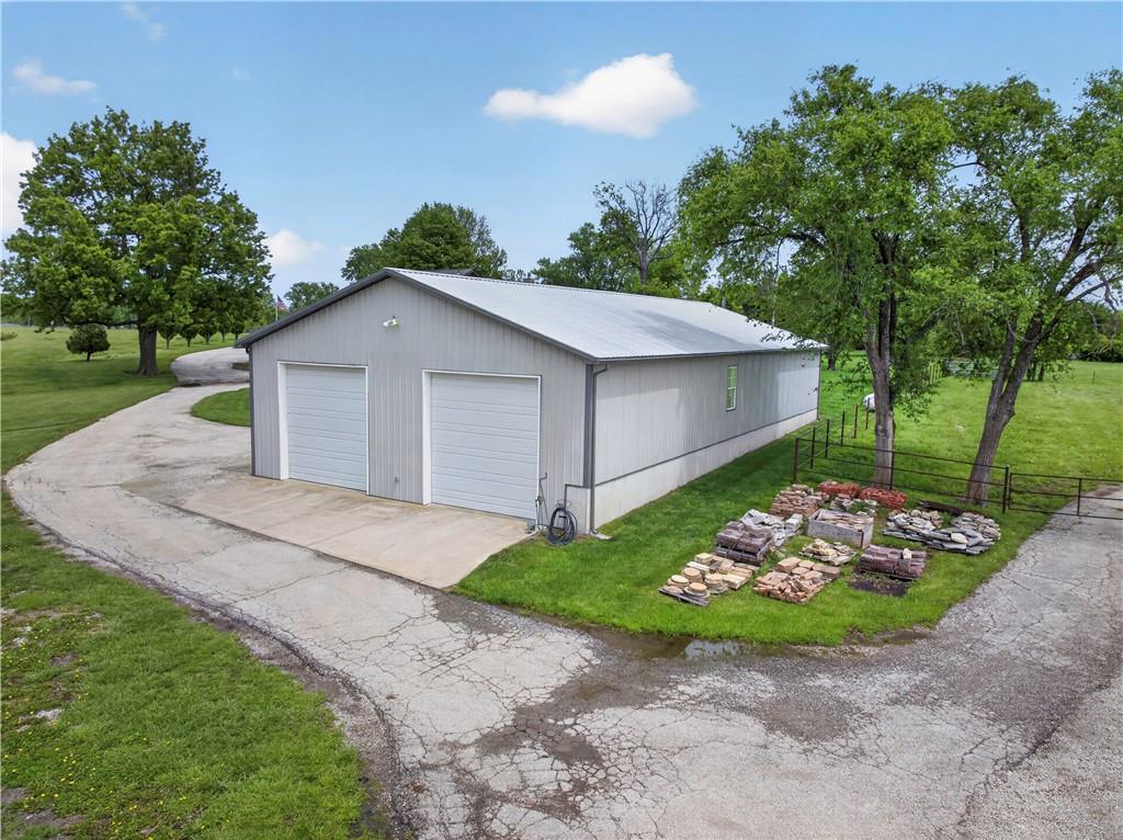 Lee'S Summit, Missouri, 64086, United States, 6 Bedrooms Bedrooms, ,5 BathroomsBathrooms,Residential,Active,2045037