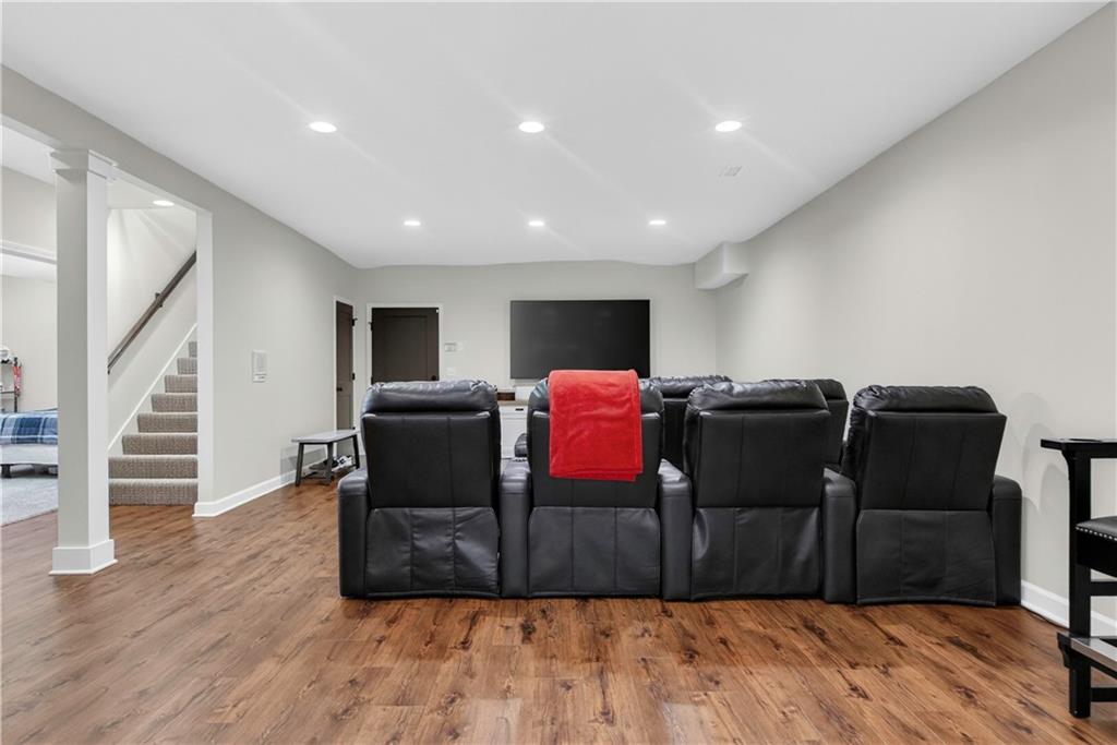 Lee'S Summit, Missouri, 64086, United States, 6 Bedrooms Bedrooms, ,5 BathroomsBathrooms,Residential,Active,2045037