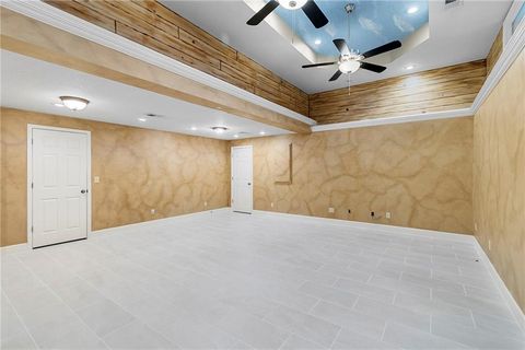 Tiny photo for 828 Black Oak Drive, Liberty, MO 64068 (MLS # 2589550)