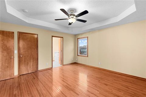 Tiny photo for 828 Black Oak Drive, Liberty, MO 64068 (MLS # 2589550)