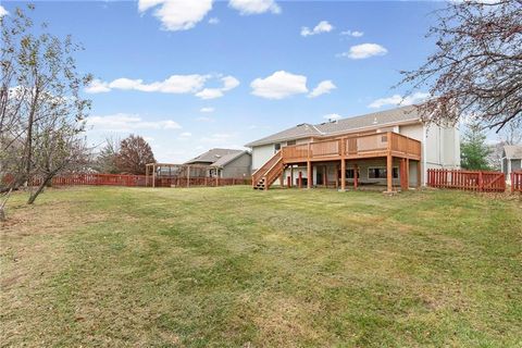 Tiny photo for 828 Black Oak Drive, Liberty, MO 64068 (MLS # 2589550)