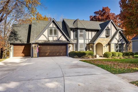 616 White Oak Lane, Gladstone, MO 64116 - #: 2598984
