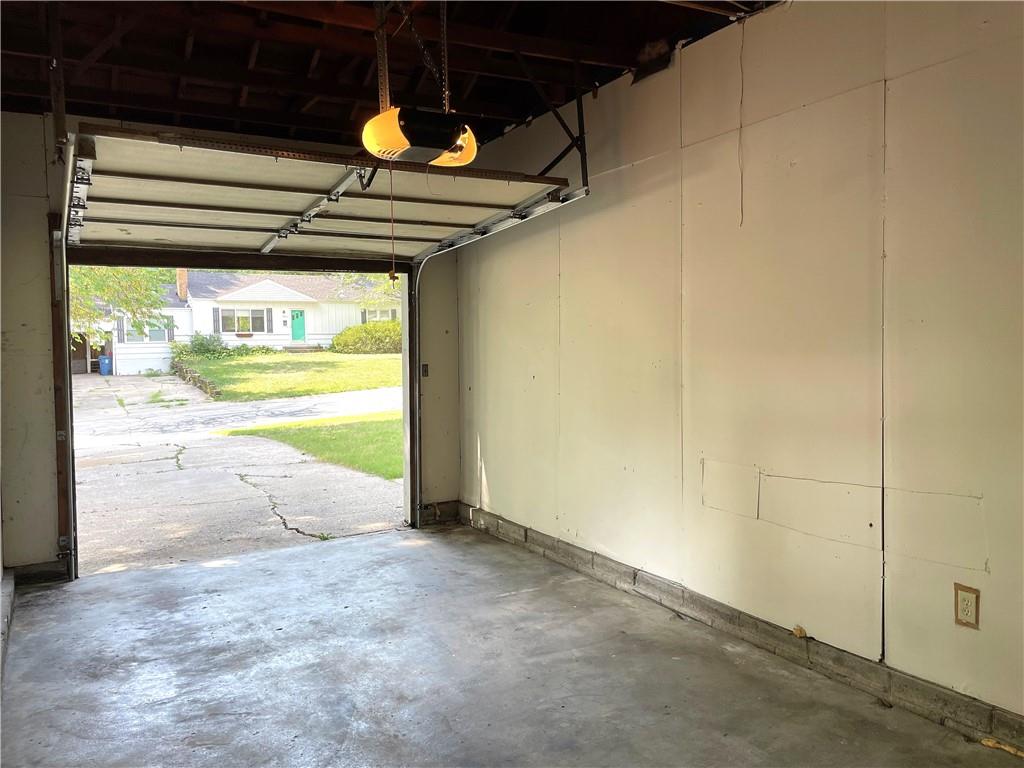 5212 W 76th Street